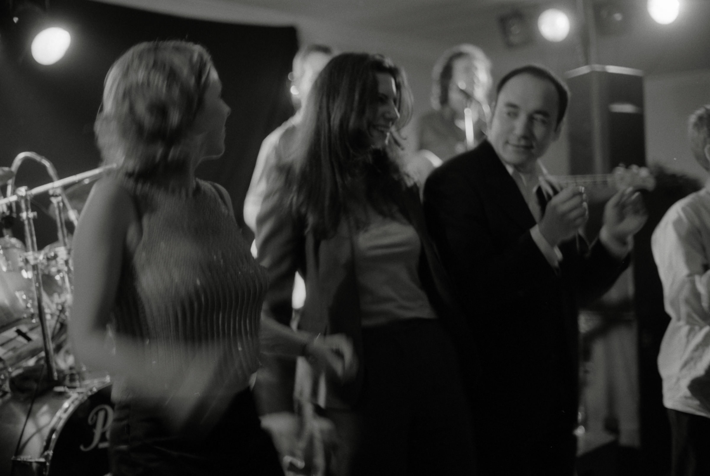 AHP F2001 05 002 sc240901 img23 NLP